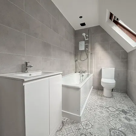 Plush Leeds Bungalow, Free Parking Meanwood Exterior foto